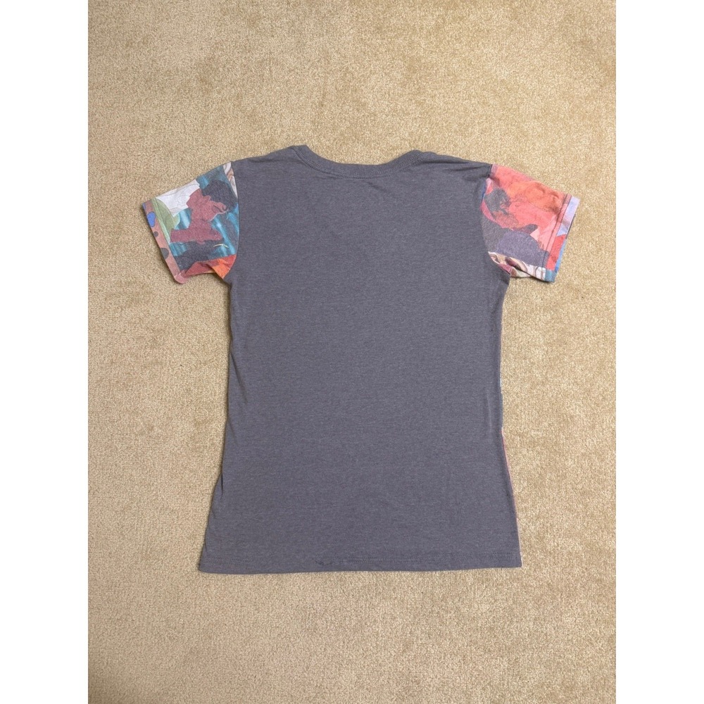 Disney Love Stories Shirt Womens Medium V-Neck Short Sleeve Mickey Lion King - Picture 2 of 7